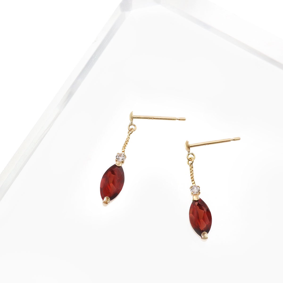 K18YG ホワイトトパーズ＆ガーネット ピアス 11月の誕生石_02