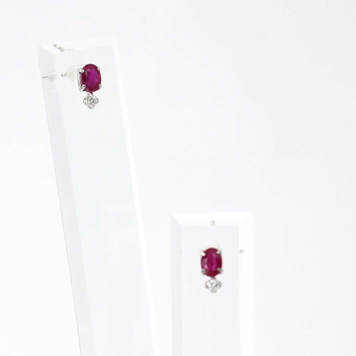 K18WG ルビー＆ダイヤモンド ピアス_05
