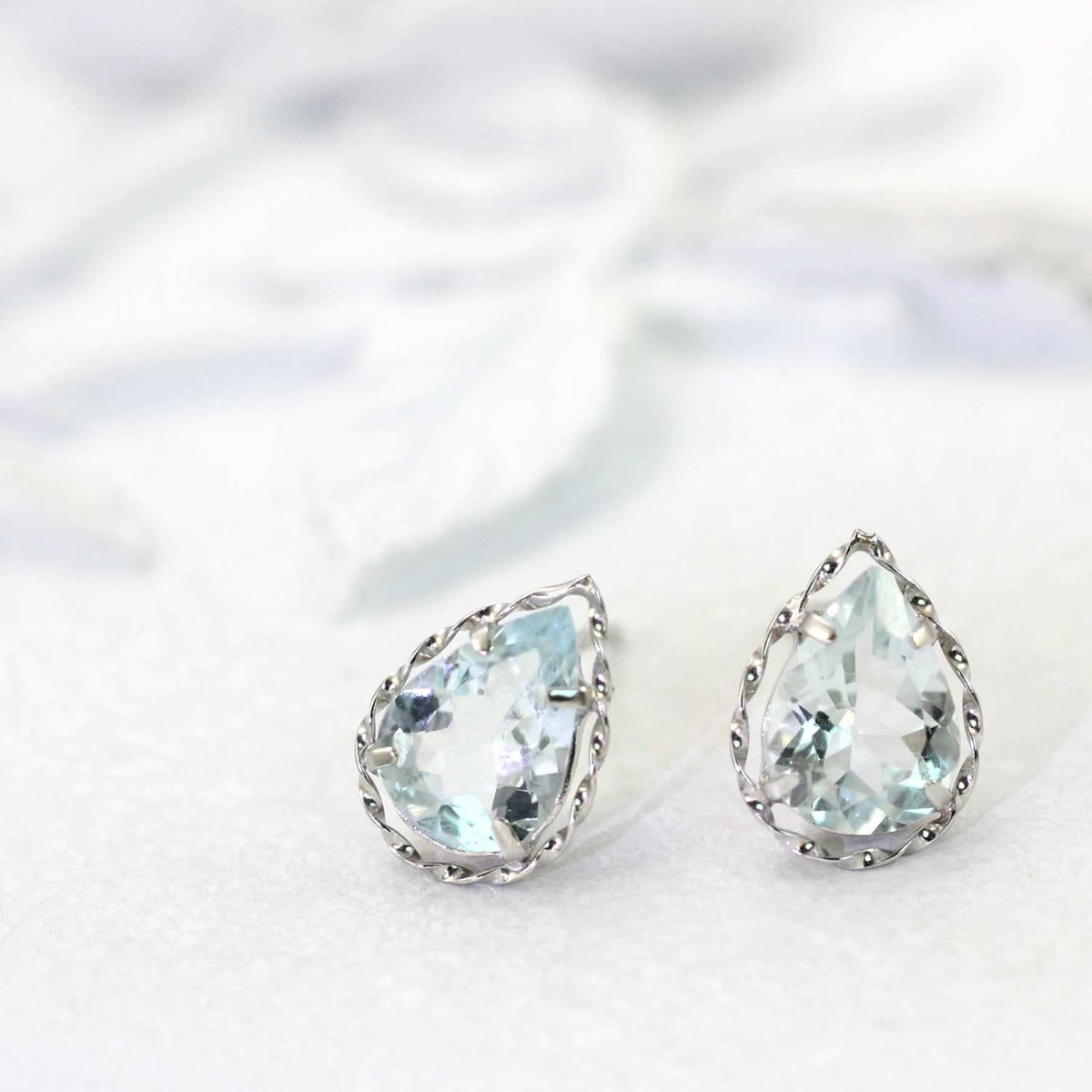 K18WG アクアマリン ピアス_02