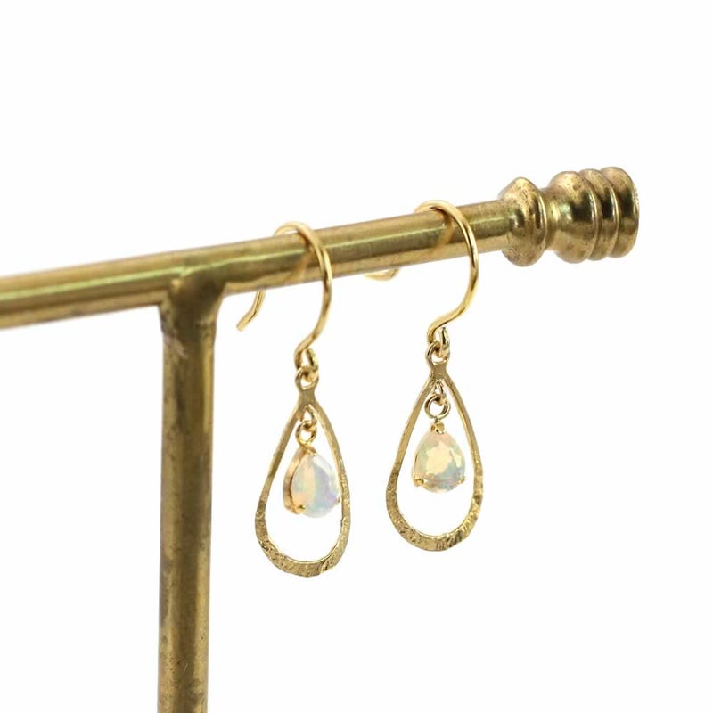 K18YG オパール ピアス 10月の誕生石_02