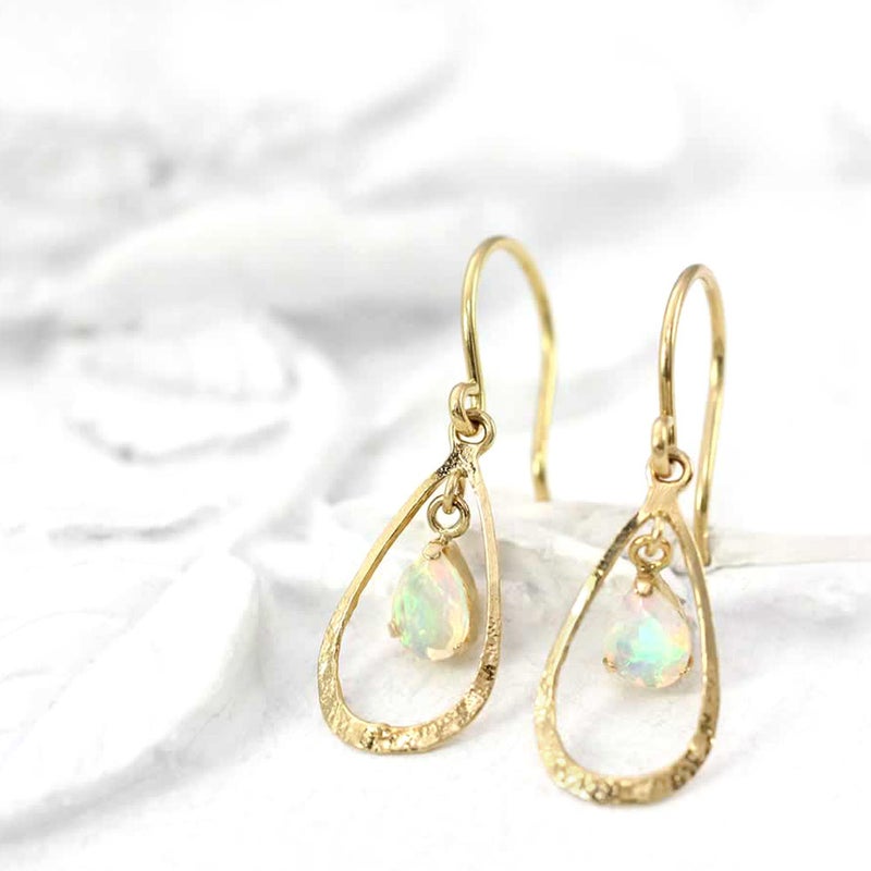 K18YG オパール ピアス 10月の誕生石_03