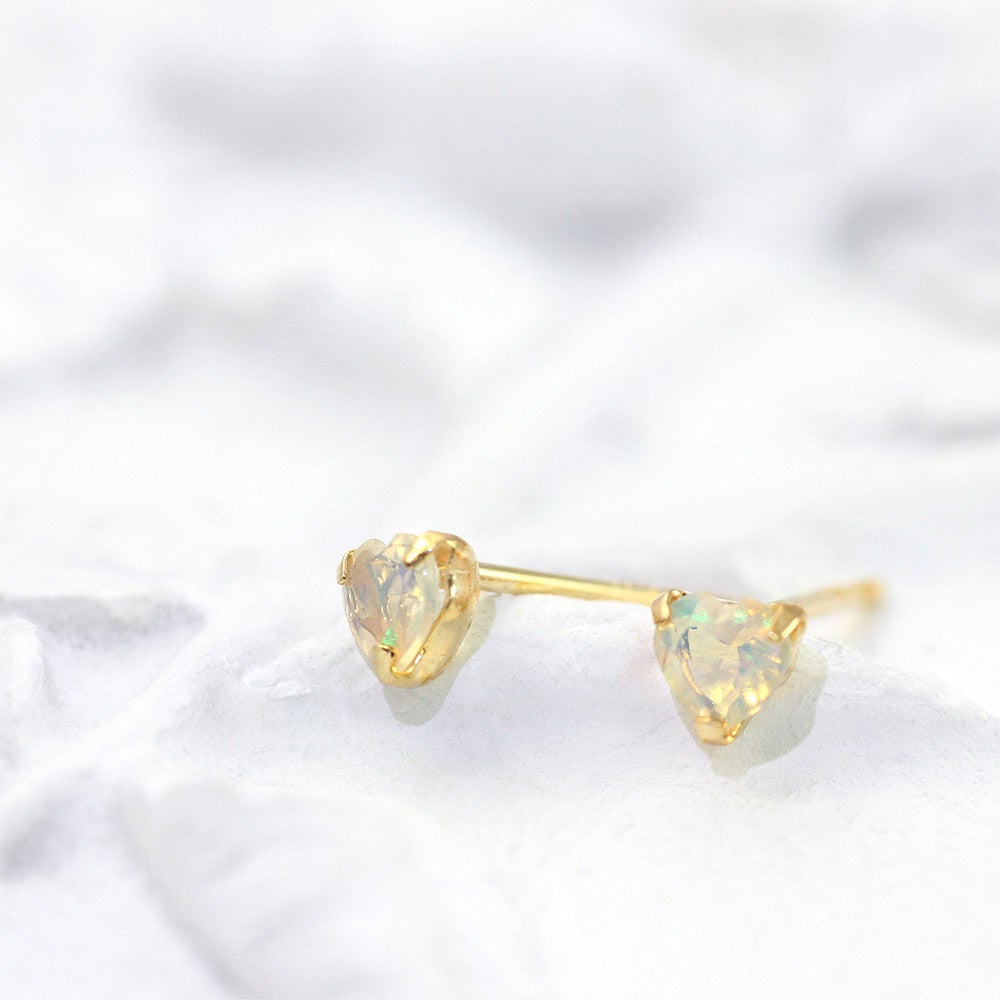 K18 エチオピア産オパール ピアス 10月の誕生石_02