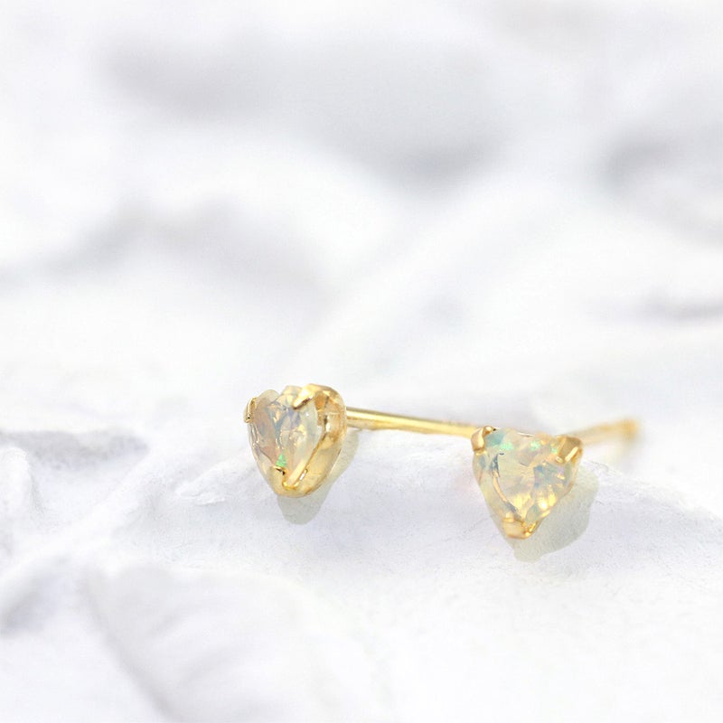 K18 エチオピア産オパール ピアス 10月の誕生石_02