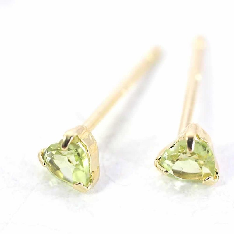 K18YG ペリドット ハートピアス_03
