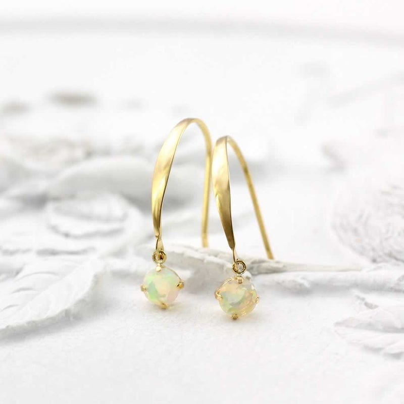 K18YG オパール フックピアス 10月の誕生石_02