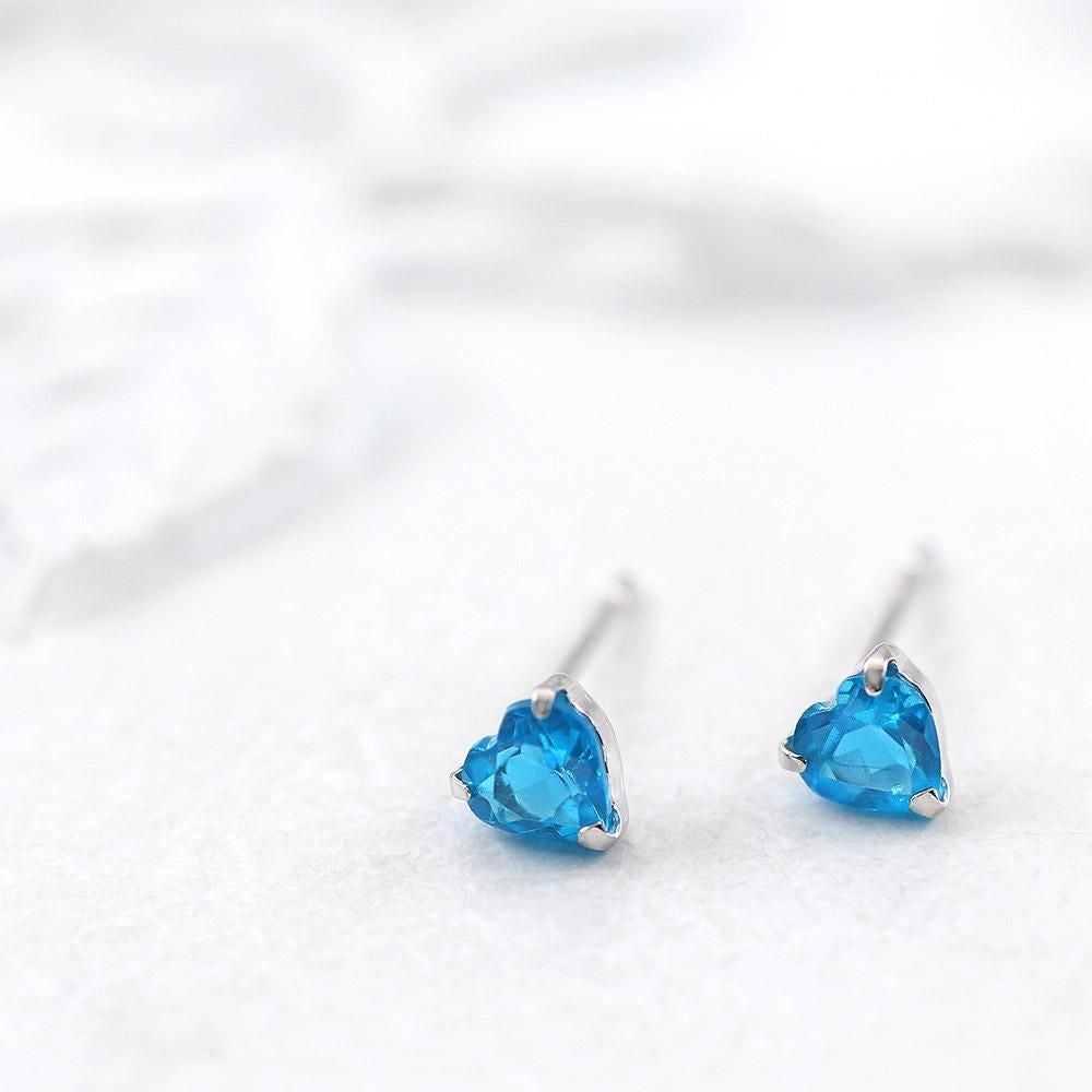 K18WG インディゴアパタイト ハートピアス_10