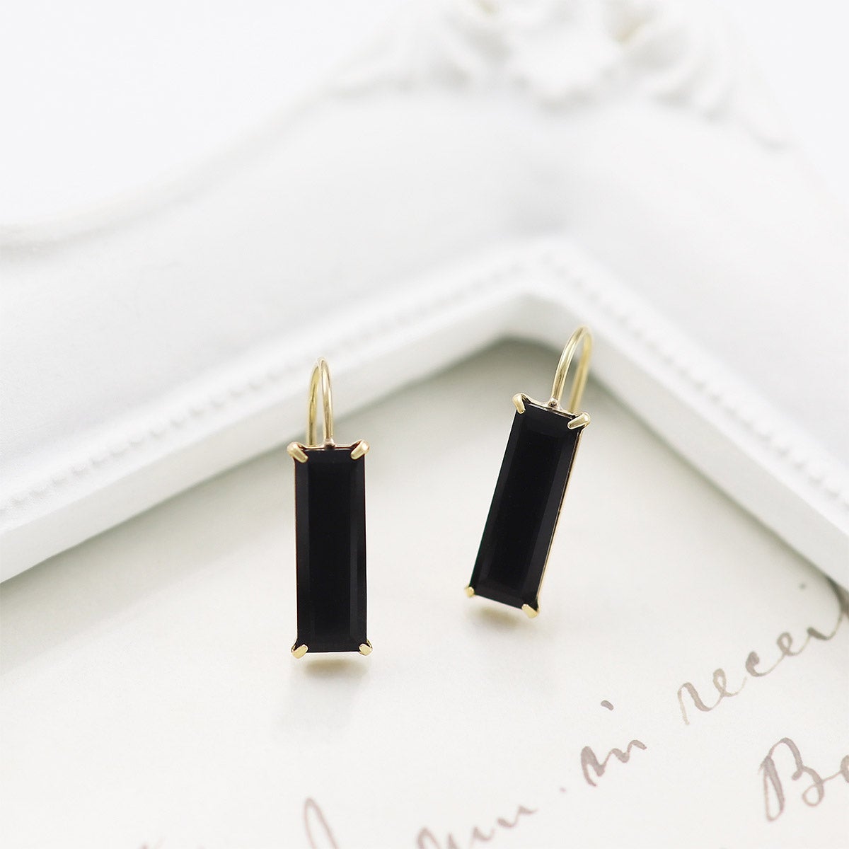 K18YG オニキス ピアス_02