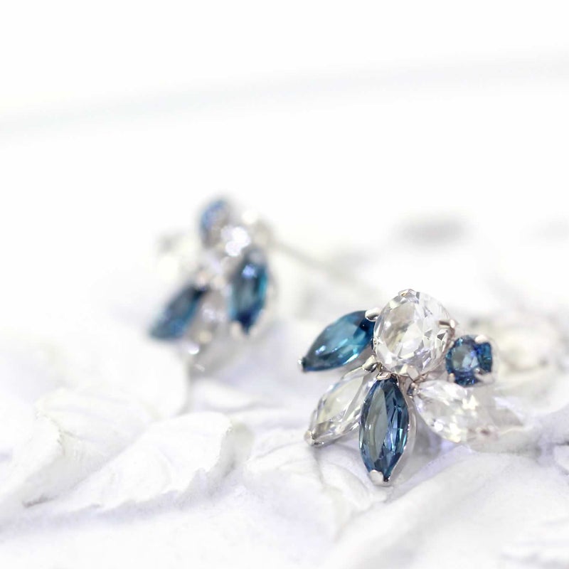 K18WG ロンドンブルートパーズ＆ホワイトトパーズ ピアス_02