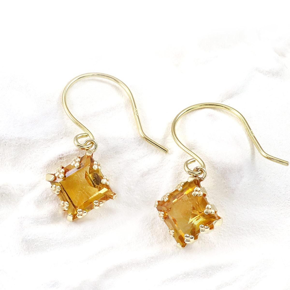 K18YG シトリン 菱形 フックピアス_02