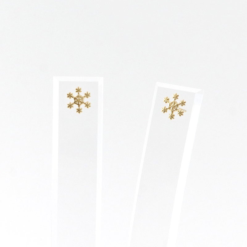 K18YG 雪の結晶 ピアス_03