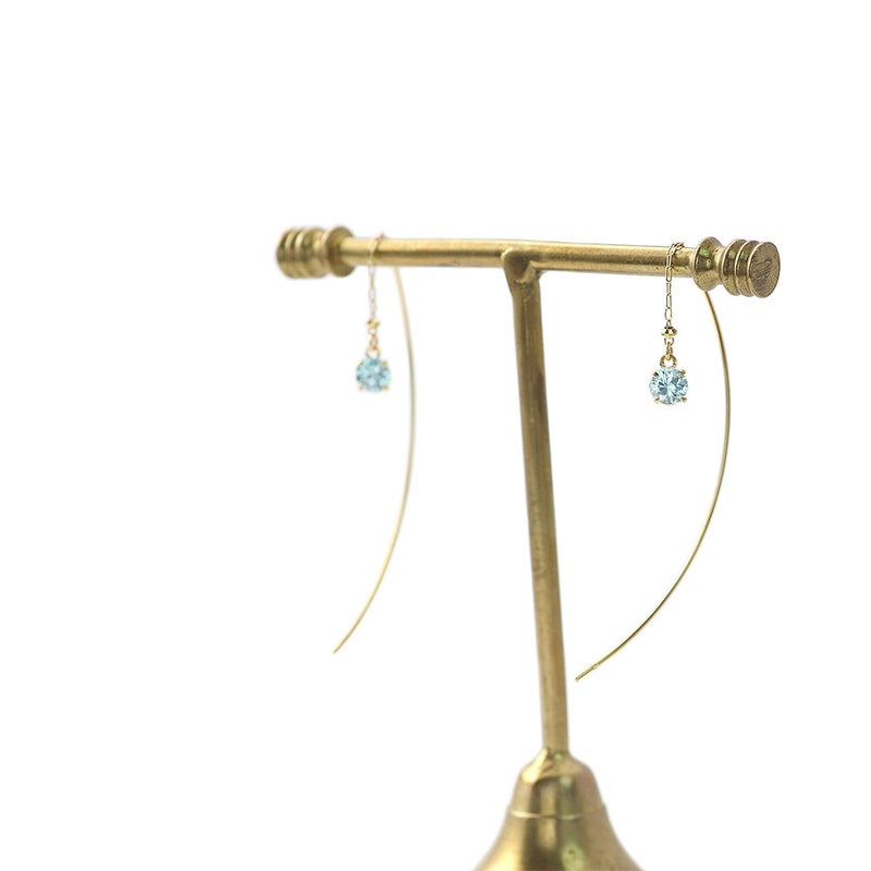 K18YG ブルージルコンピアス_03