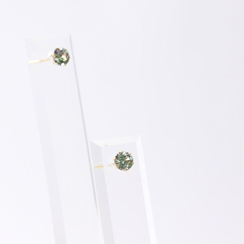 K18YG アレキサンドライト(シンセティック) ピアス_14