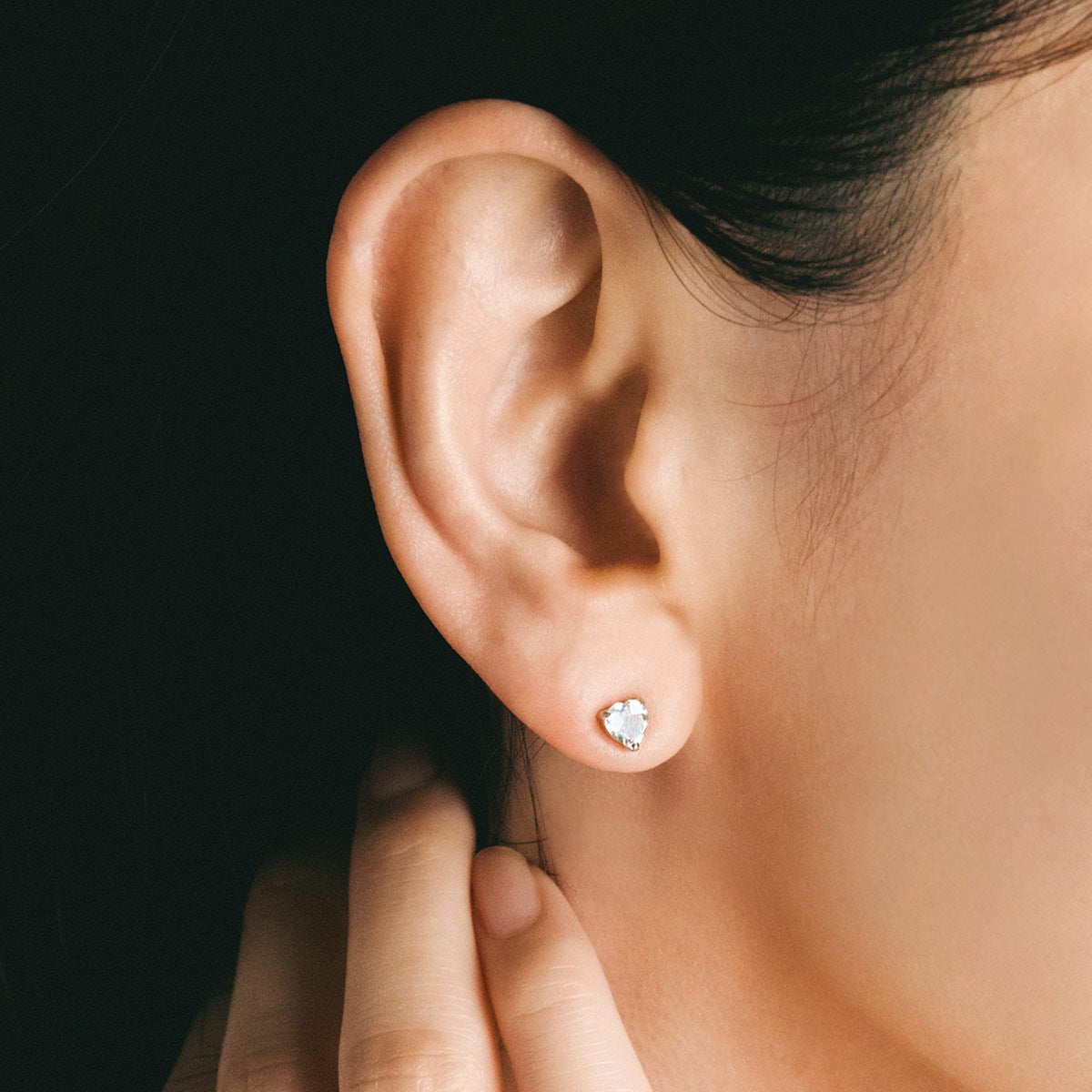 Pt900 アクアマリン ハートピアス_04