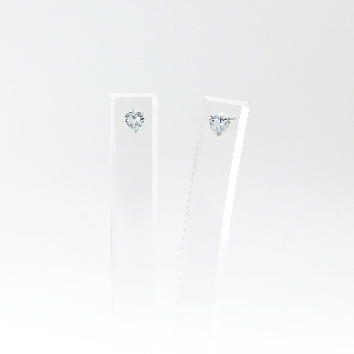 Pt900 アクアマリン ハートピアス_11