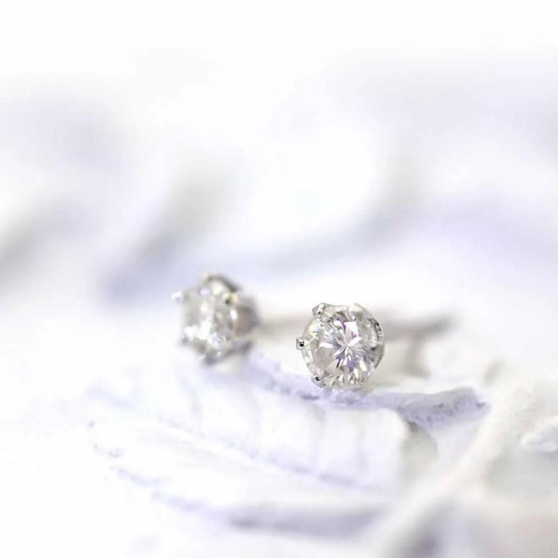 Pt900 ダイヤモンド ピアス_03