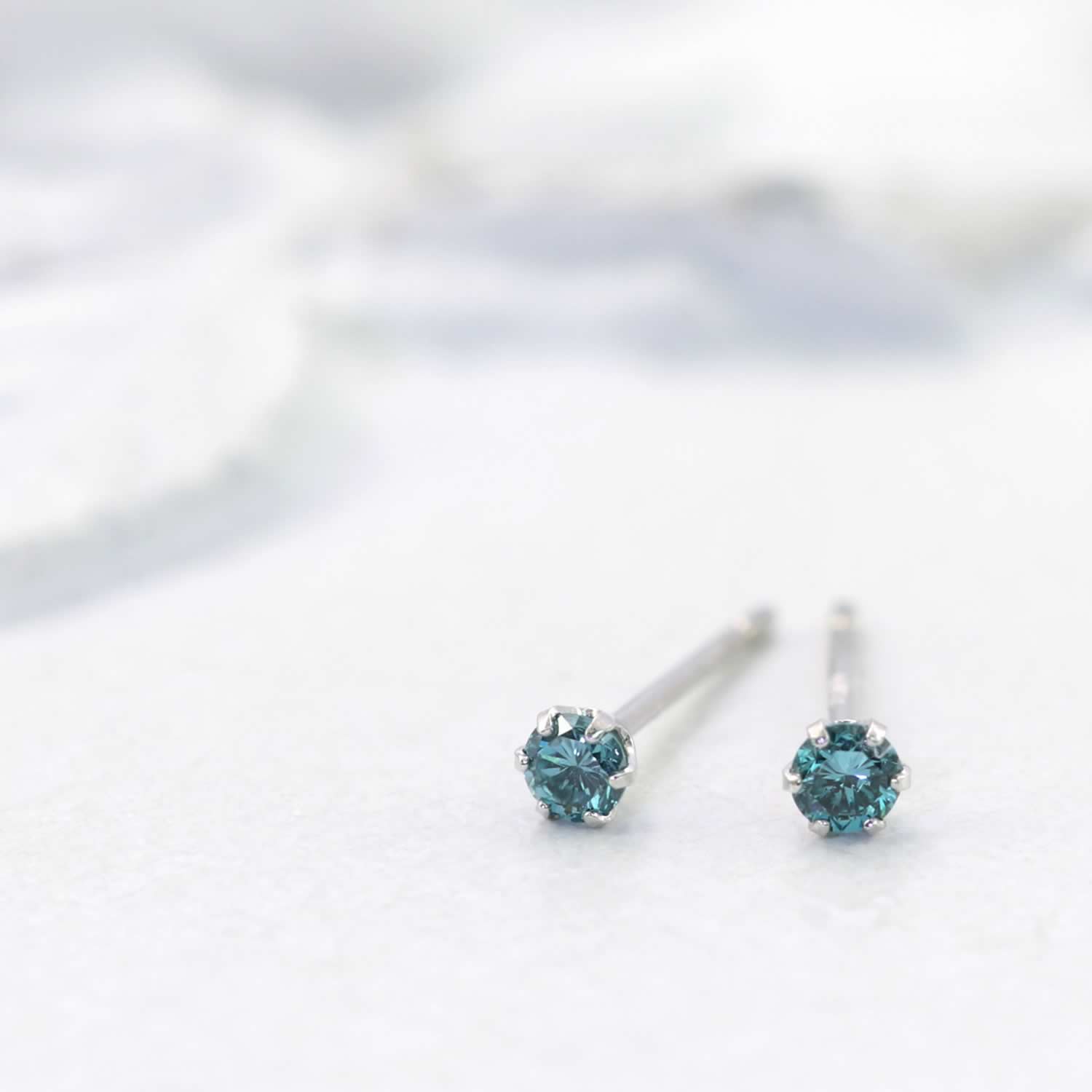 Pt900 ブルーダイヤモンド ピアス | Jewelry ROLA（ジュエリーローラ）
