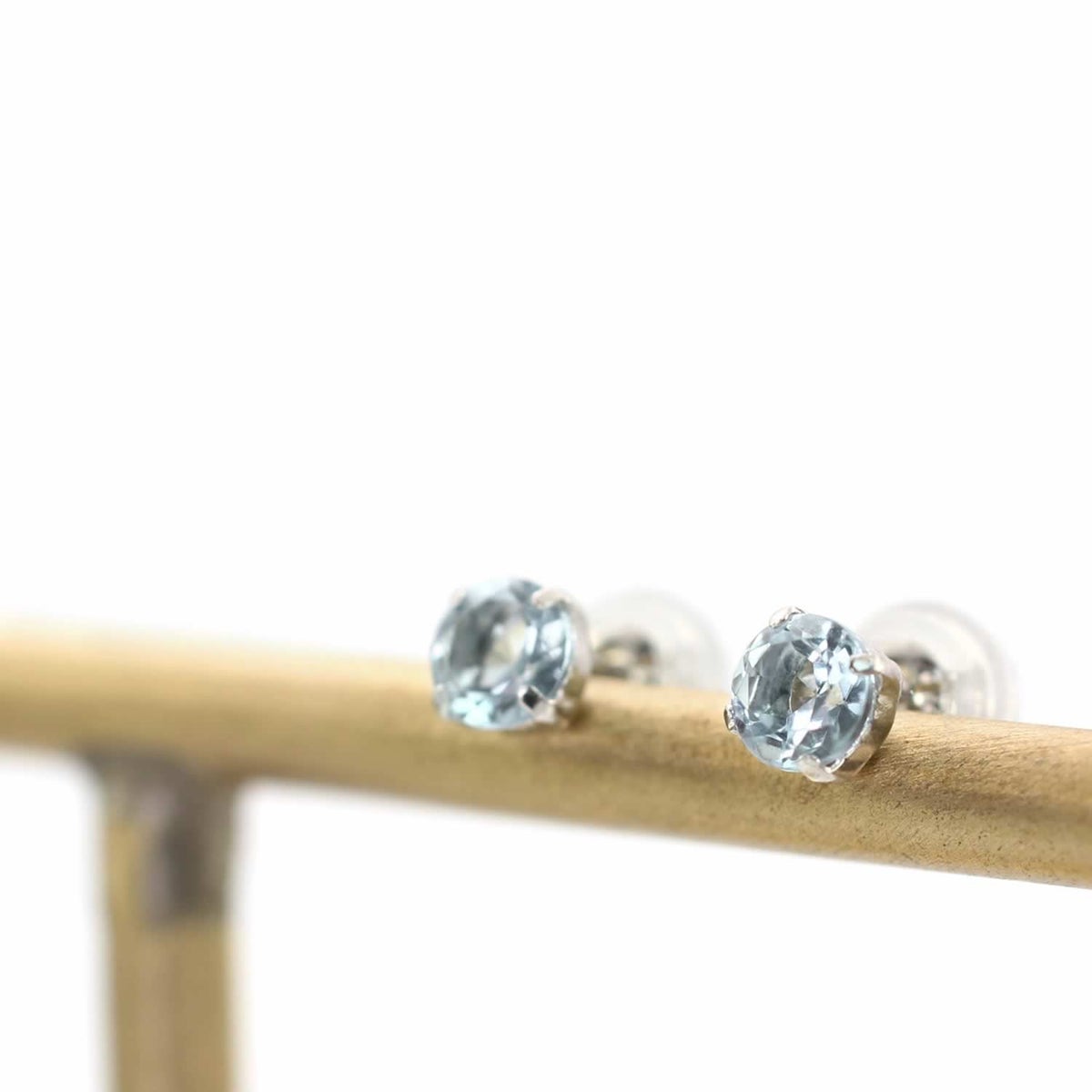 Pt900 アクアマリン ピアス_03