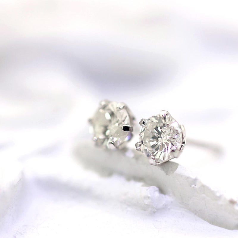 Pt900 ダイヤモンド ピアス_03