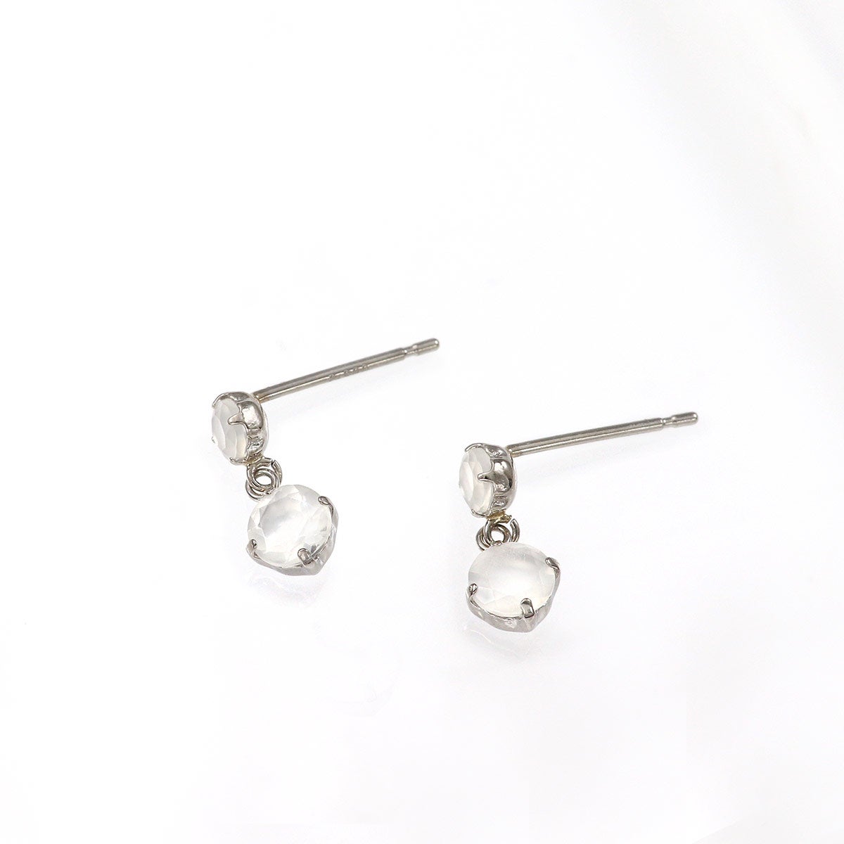 Pt900 ムーンストーン ピアス_03