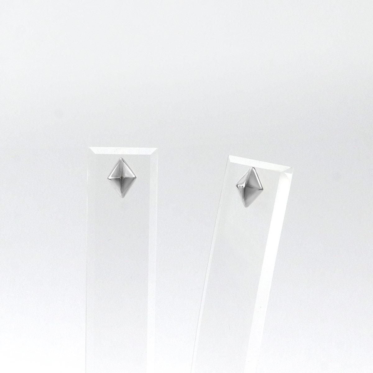 Pt900 ひし形モチーフ ピアス_03