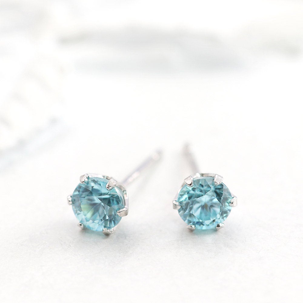 Pt900 ブルージルコン ピアス | Jewelry ROLA（ジュエリーローラ）