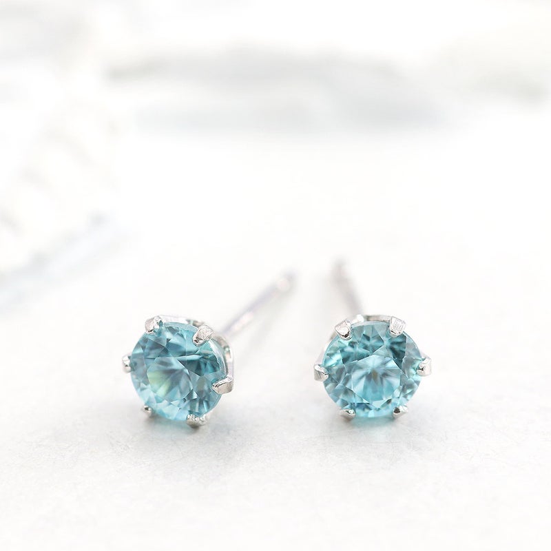 Pt900 ブルージルコン ピアス_02