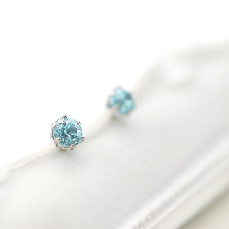 Pt900 ブルージルコン ピアス_04