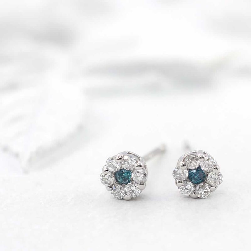 Pt900 ダイヤモンド＆ブルーダイヤモンド ピアス_02