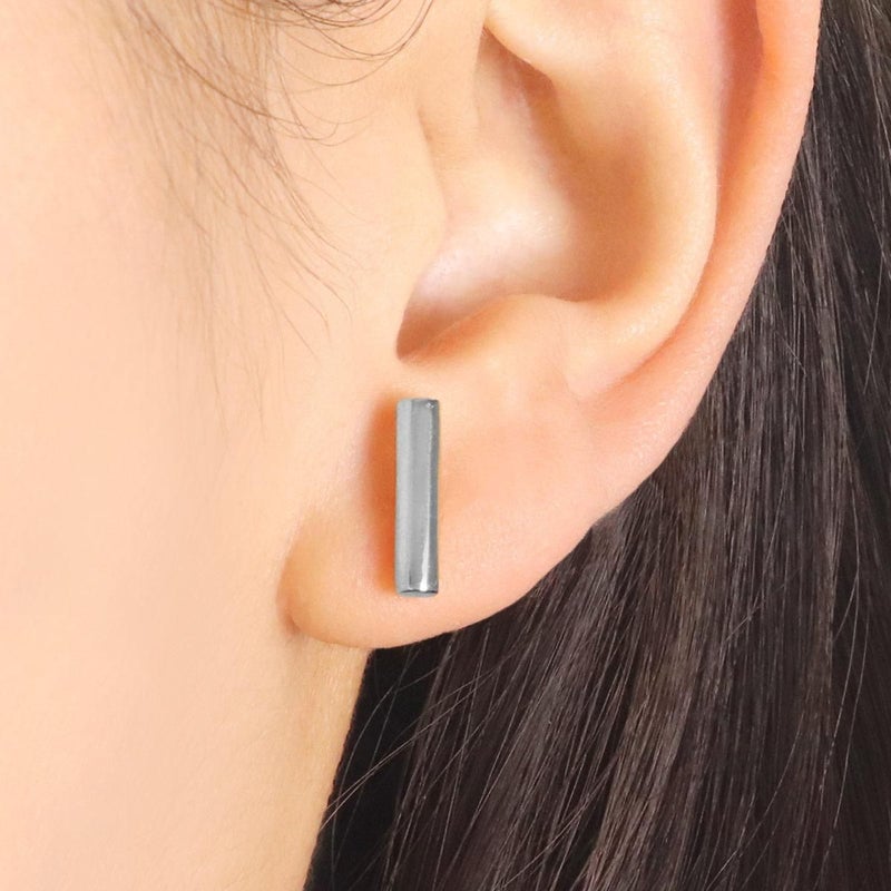 Pt900 バーモチーフピアス_04