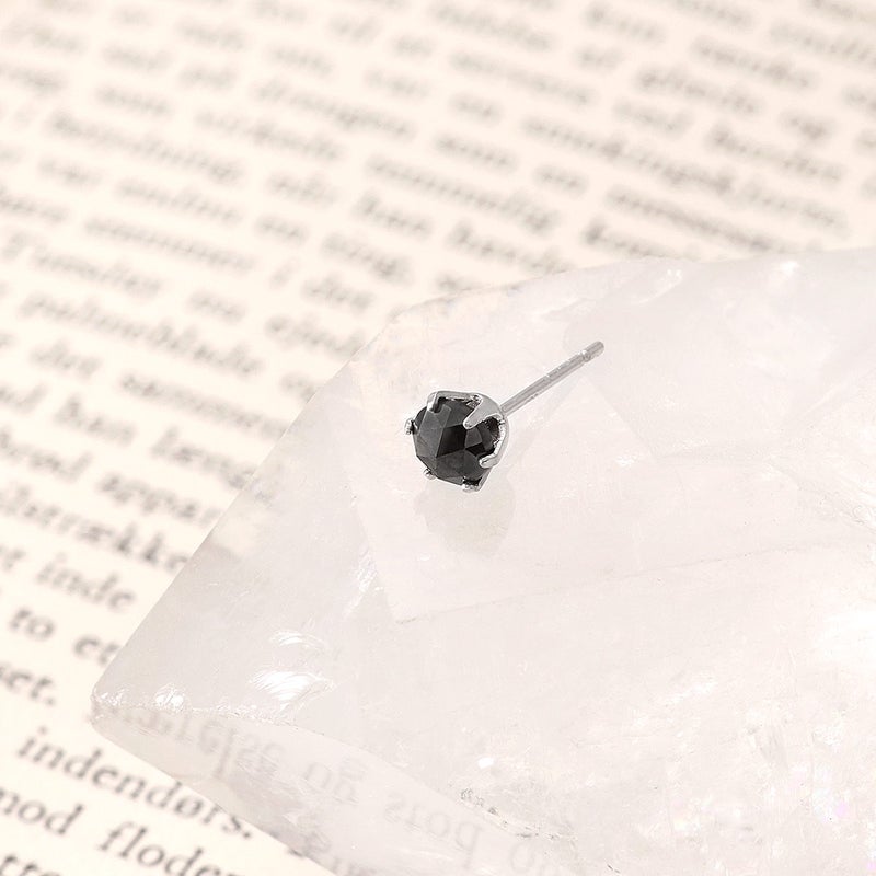 Pt900 ブラックダイヤモンド ピアス (片耳)_04