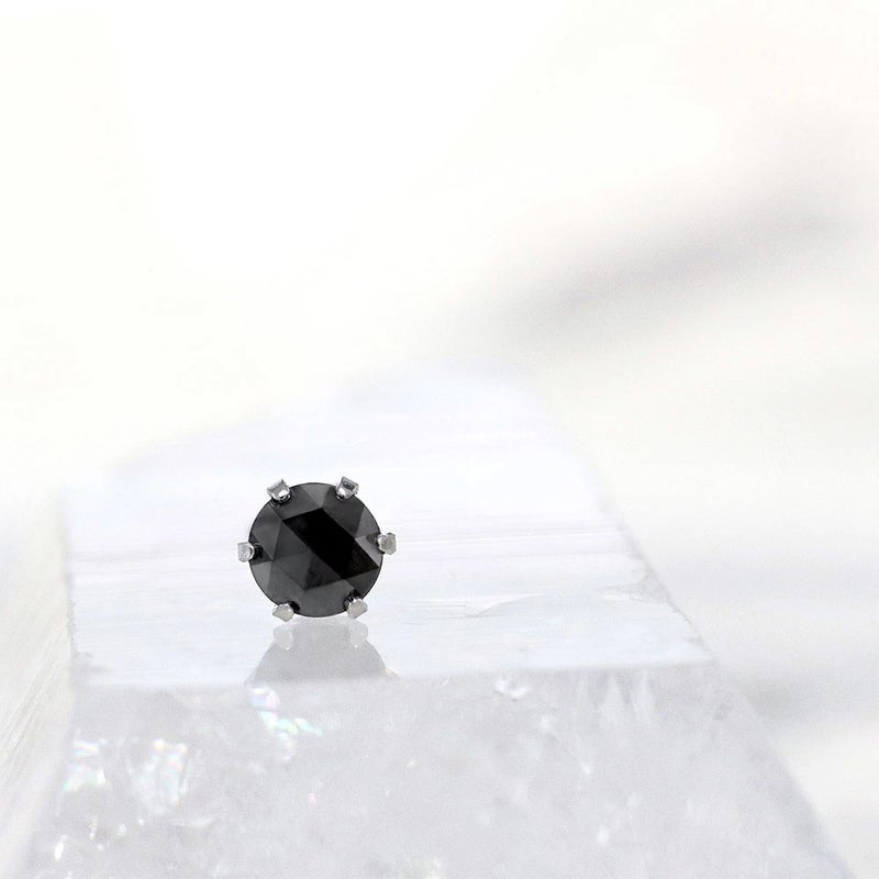 Pt900 ブラックダイヤモンド ピアス (片耳)_09