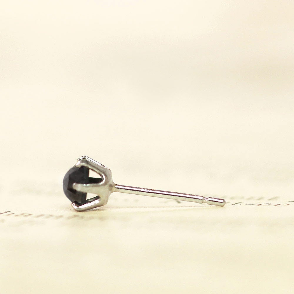 【used品】ダイヤモンドピアス（片方のみ） 　　　　　PT900 Pt900 ブラックダイヤモンド ピアス (片耳) | Jewelry ROLA