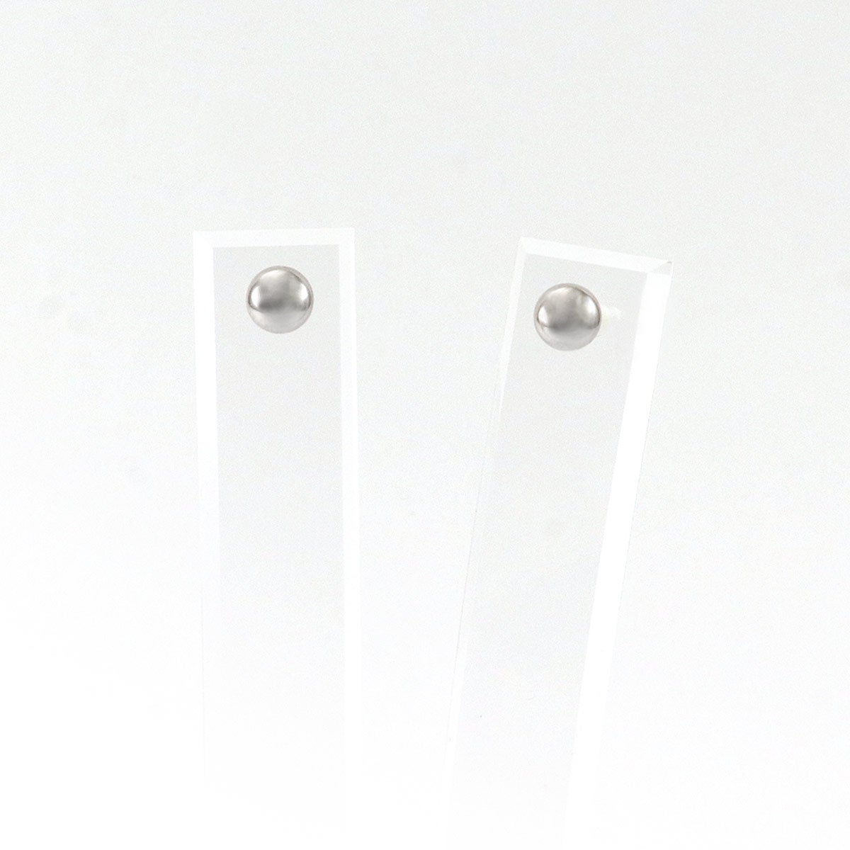 Pt900 丸玉ピアス_03