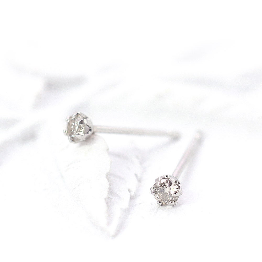 Pt900 ダイヤモンド ピアス_02