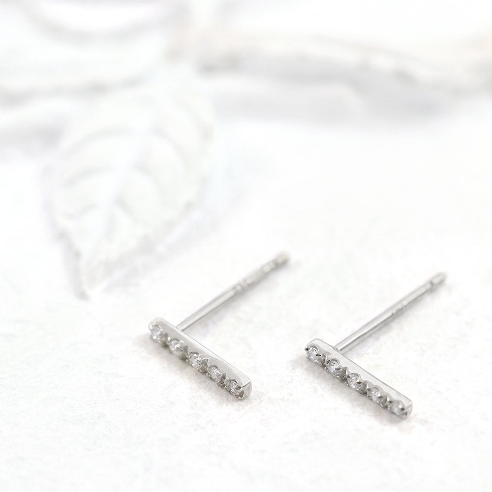 Pt900 ダイヤモンド バーピアス_04