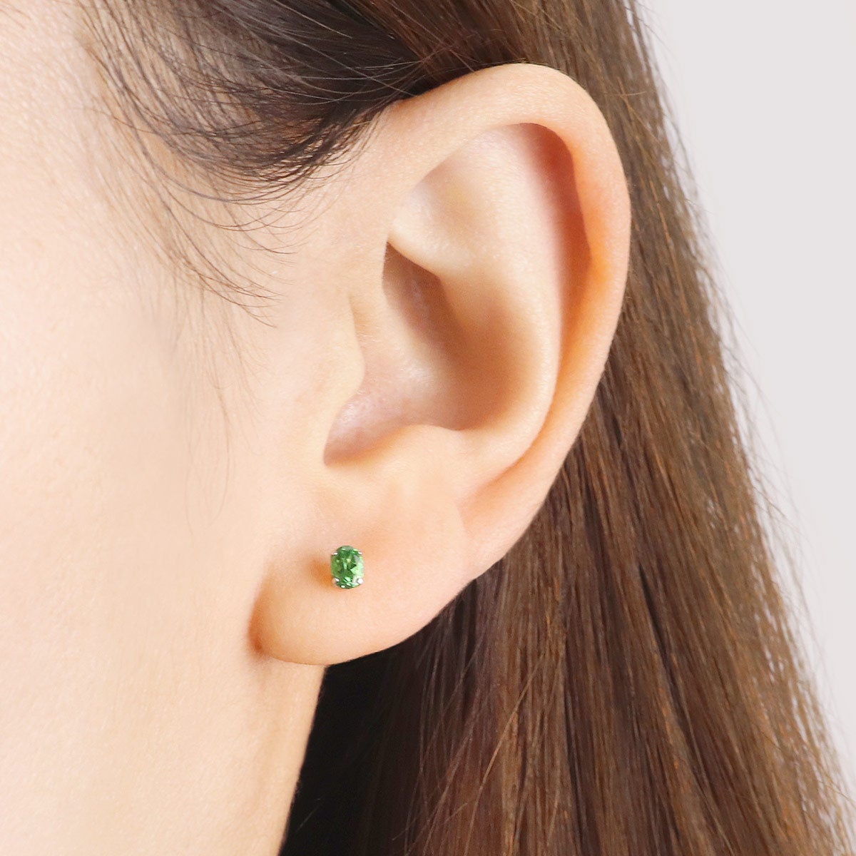 Pt900 ツァボライト ピアス_04