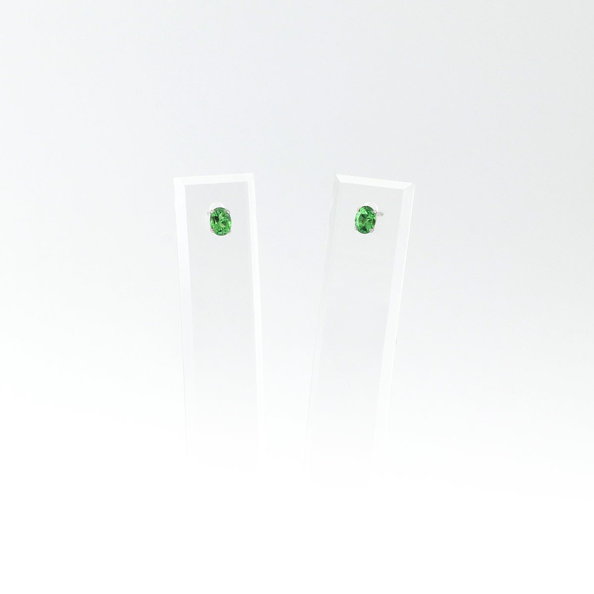 Pt900 ツァボライト ピアス_10