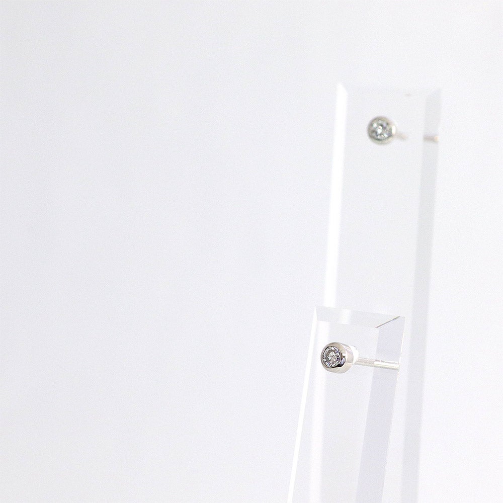 Pt900 ダイヤモンド ピアス_03