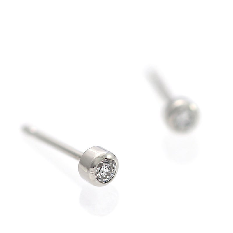 Pt900 ダイヤモンド ピアス_04