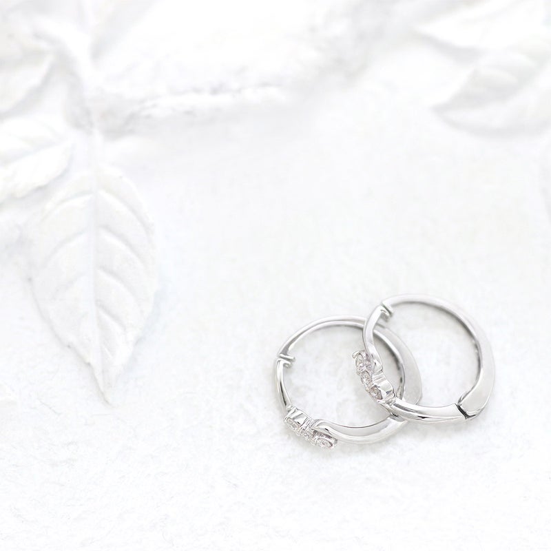 K10WG ダイヤモンド フープ ピアリング_09