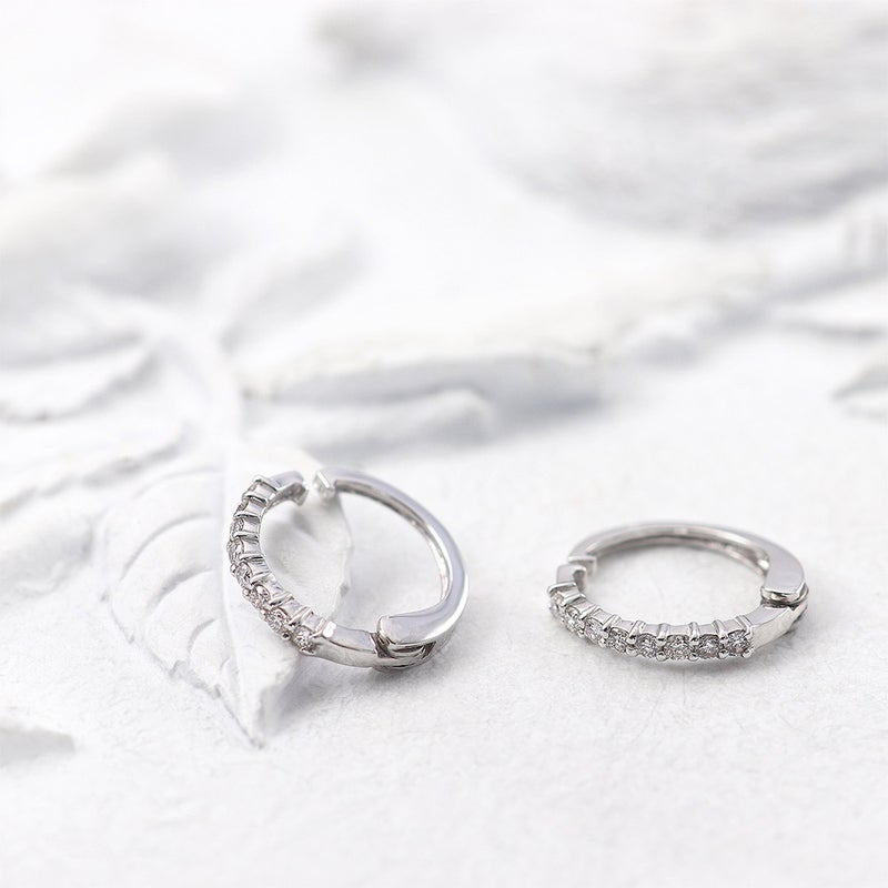 K18WG ダイヤモンド フープ ピアリング_02