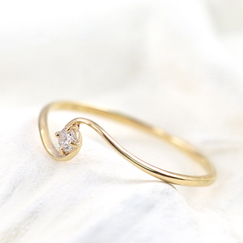 K10YG 一粒ダイヤモンド S字リング_16