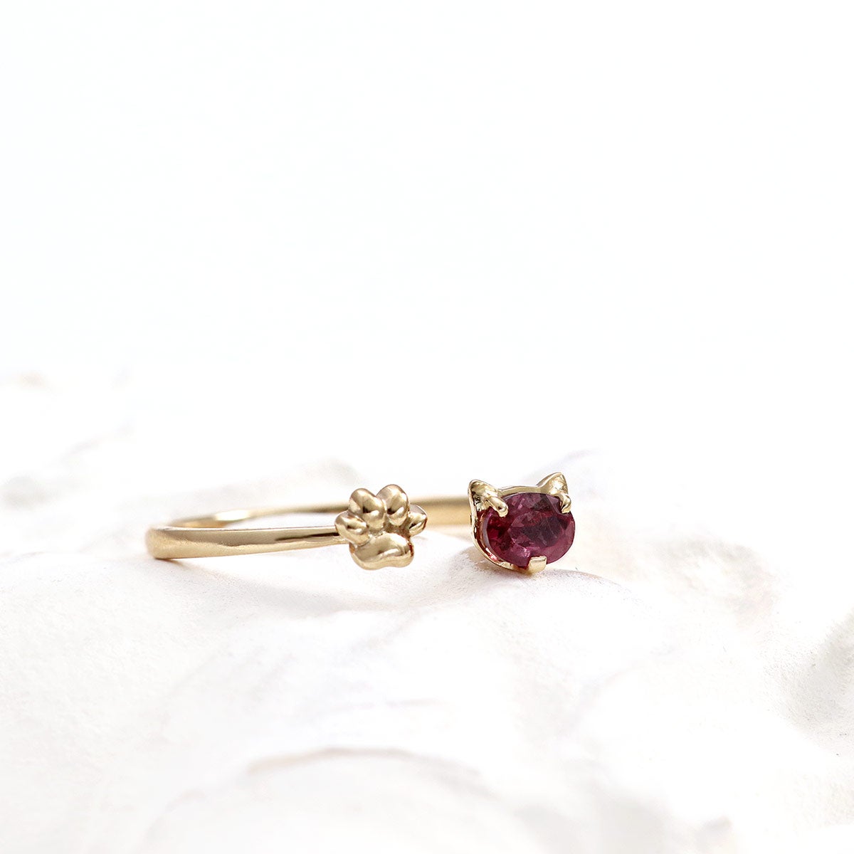 K10YG 肉球×猫モチーフ ロードライトガーネットリング_03