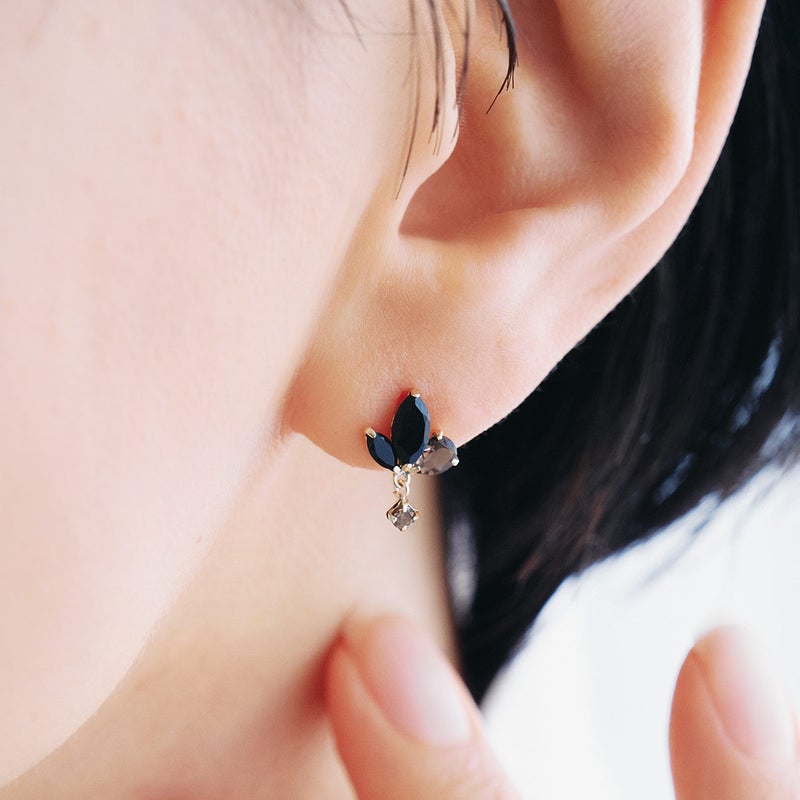 K10YG スモーキークォーツ＆オニキスピアス_04