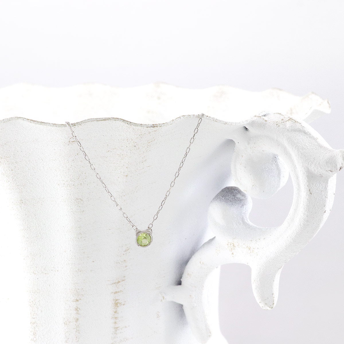 Pt900 ペリドット 猫モチーフネックレス_03