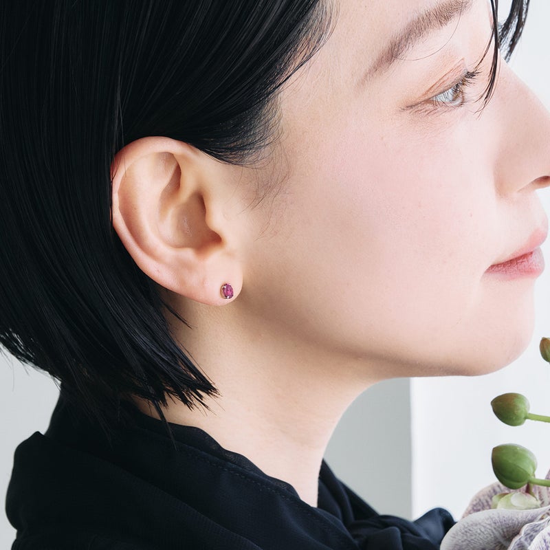 Pt900 ルベライトピアス